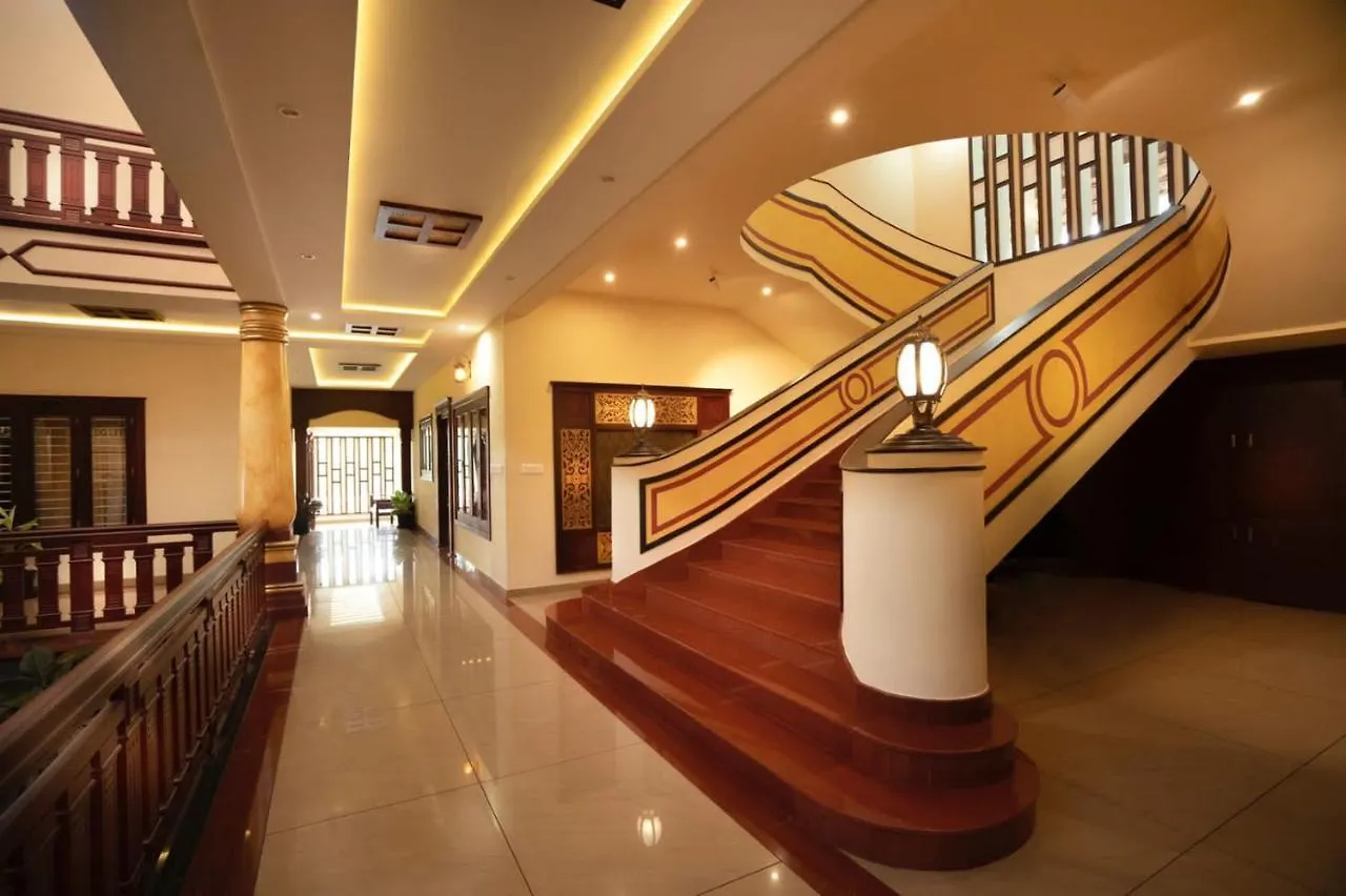 Wayanad Mace Mansion Hotell Kenichira Indien