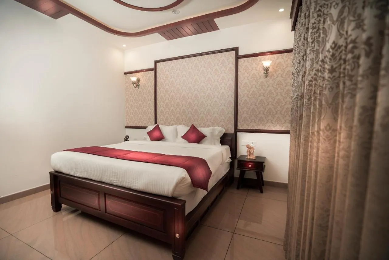 Semesteranläggning (resort) Wayanad Mace Mansion Hotell Kenichira